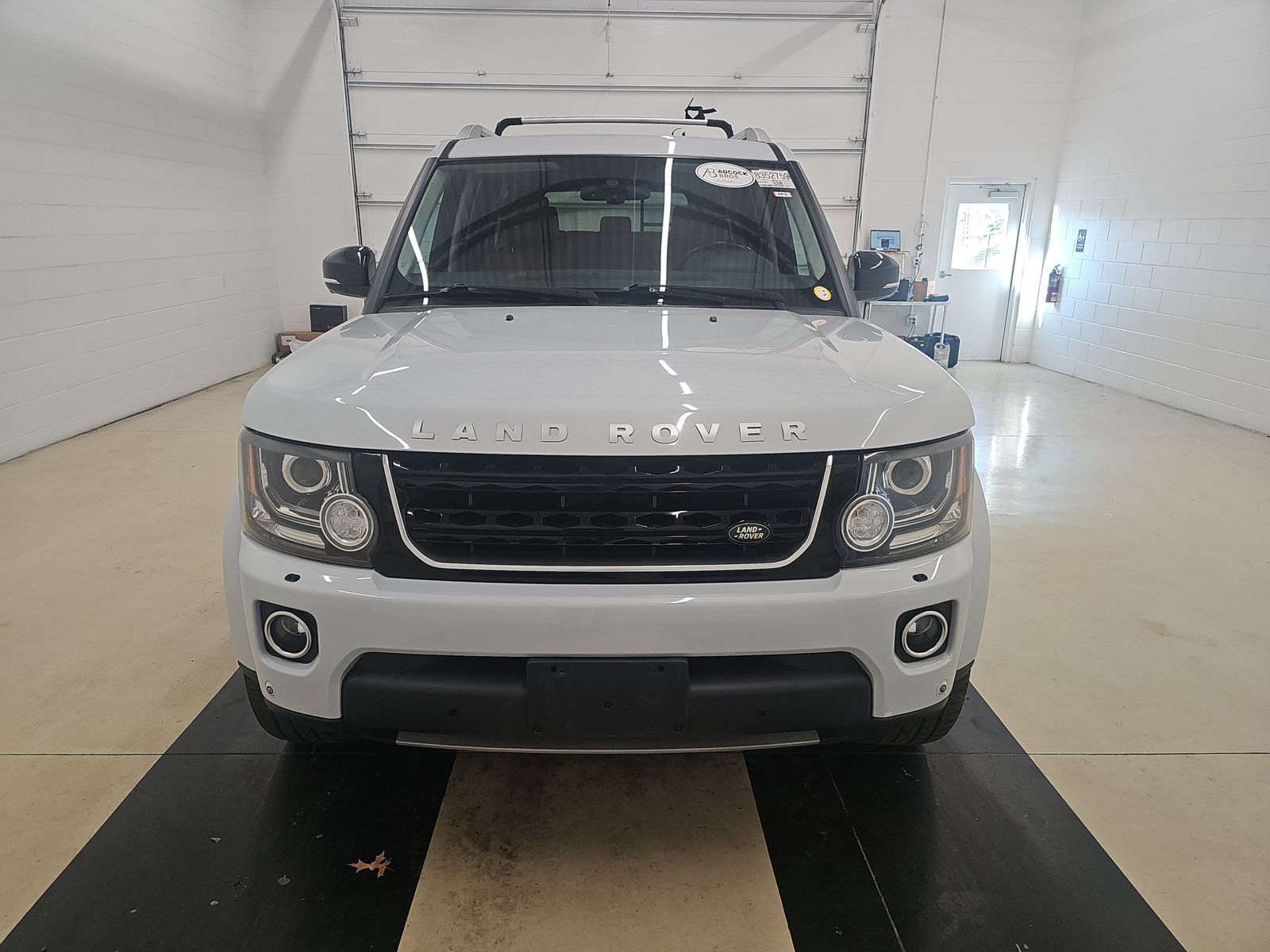land rover lr4 2016 SALAK2V69GA828097 image land rover lr4 2016 SALAK2V69GA828097 image